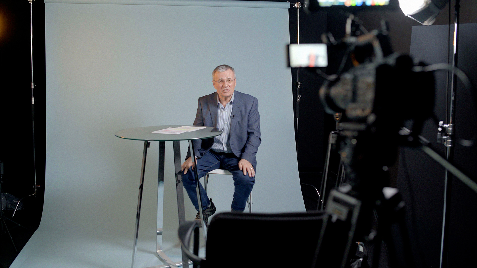 Dr. John Neufeld